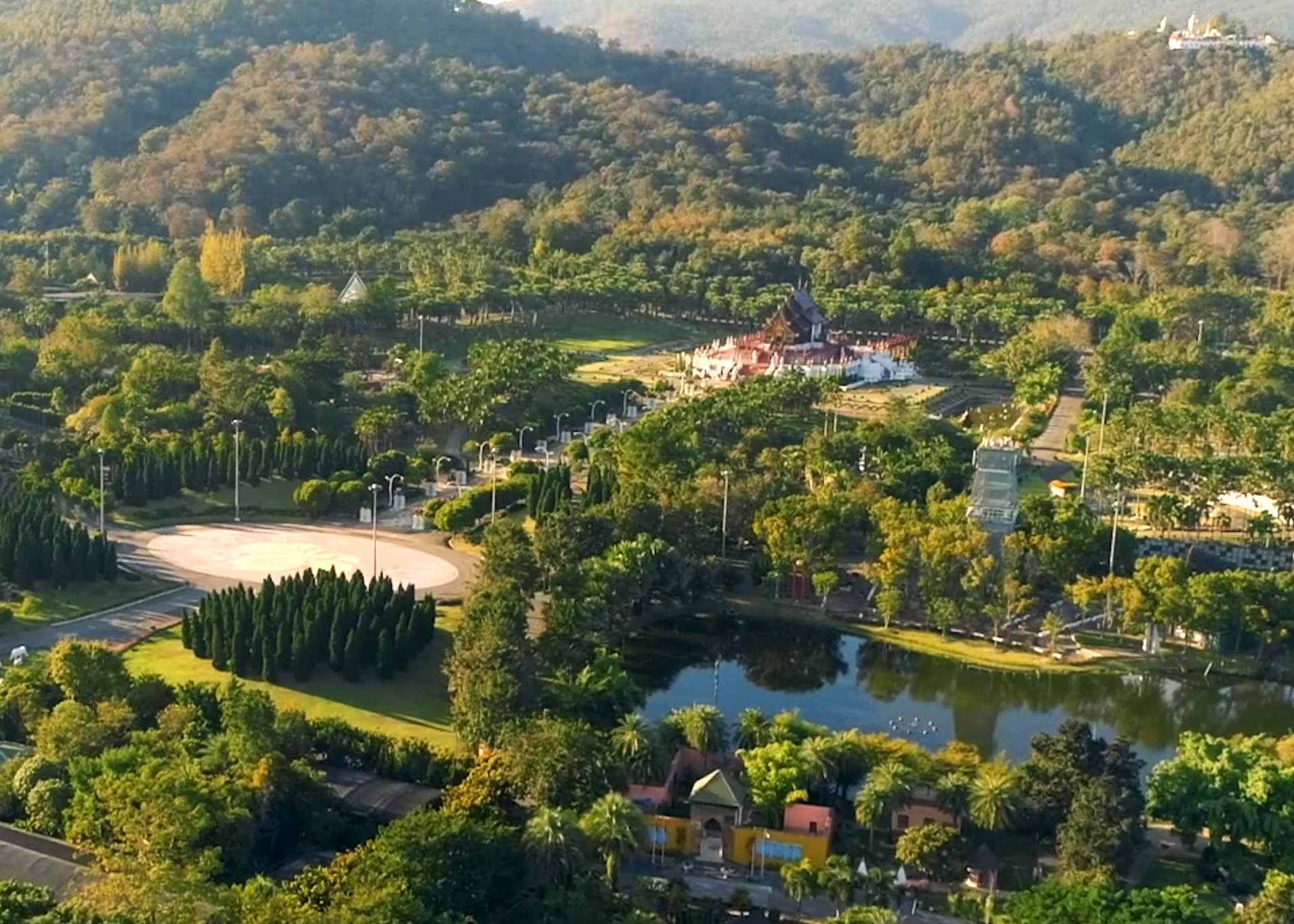 รูปแหล่งพลังงานที่เป็นกลางทางคาร์บอน